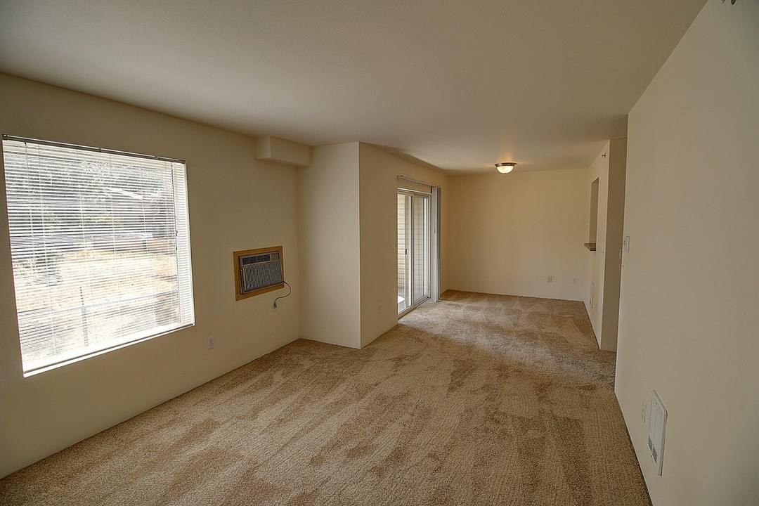 Pheasant Ridge Apartments in Spokane, WA - Building Photo