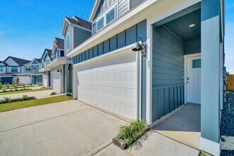 10316 Penryn Frst Trl in Houston, TX - Building Photo - Building Photo