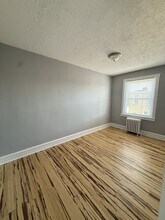 6736 Dicks Ave in Philadelphia, PA - Building Photo - Building Photo