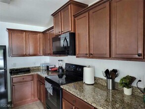 711 Trafalgar Pkwy in Cape Coral, FL - Building Photo - Building Photo