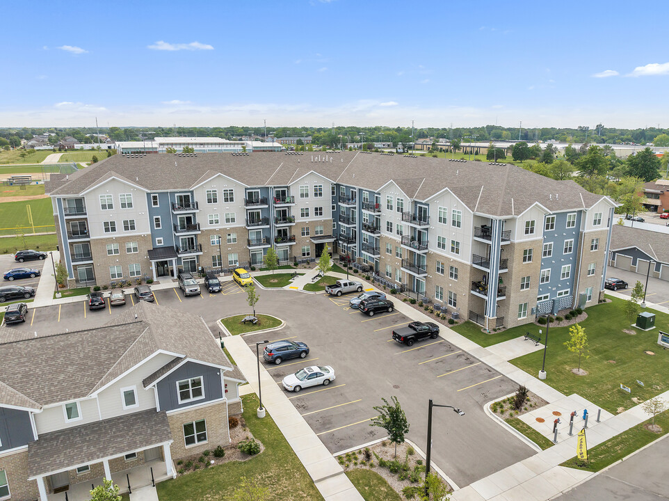 Union Court Apartments in Kenosha, WI - Foto de edificio