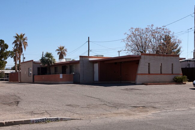 2514-2524 N Richey Blvd in Tucson, AZ - Building Photo - Building Photo