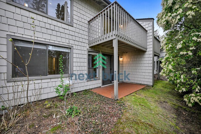 14629 NE 35th St in Bellevue, WA - Building Photo - Building Photo