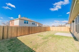 12911 Kingsgate Dr in Rhome, TX - Building Photo - Building Photo