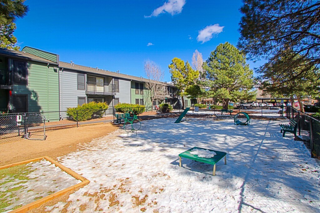 Legacy Pines Apartments in Flagstaff, AZ