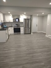124 Tremont St in New Britain, CT - Building Photo - Building Photo