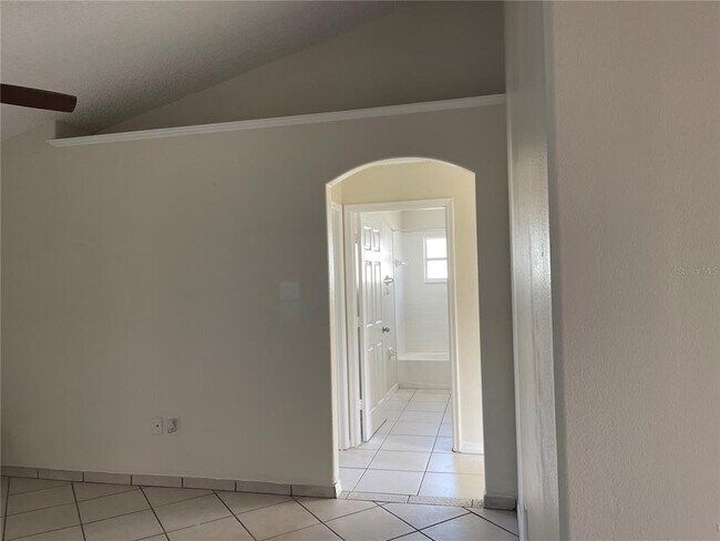 326 Chelmsford Ct in Kissimmee, FL - Building Photo - Building Photo