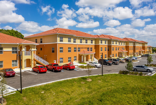 Venetian Walk II in Venice, FL - Building Photo - Building Photo