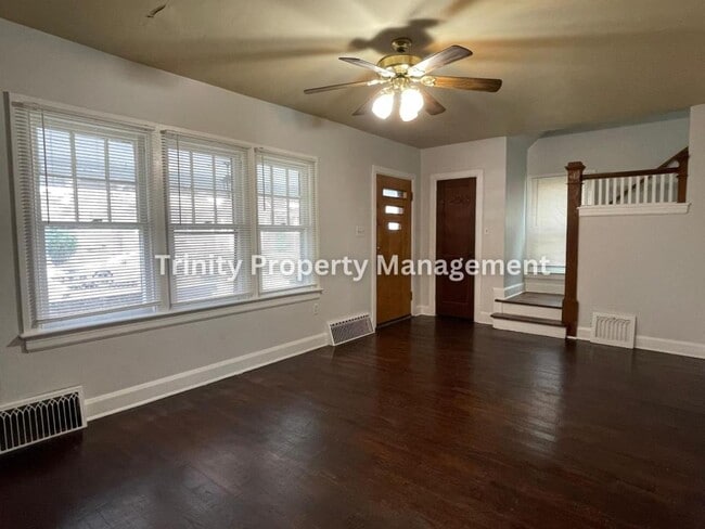 407 Maryland Ave in Nutter Fort, WV - Building Photo - Building Photo