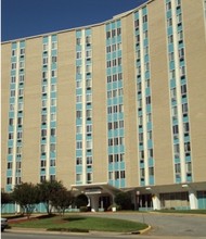 Sunrise Towers in Winston-Salem, NC - Building Photo - Building Photo