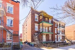 6874-6882 De Lanaudière St in Montréal, QC - Building Photo