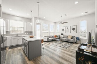 4002 Elser St in Houston, TX - Building Photo - Building Photo