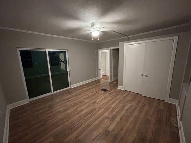 property at 620 5th Ave W
