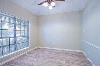 900 E Berkeley Dr in Richardson, TX - Building Photo - Building Photo