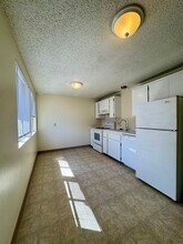 4564 Valley W Blvd in Arcata, CA - Building Photo - Building Photo