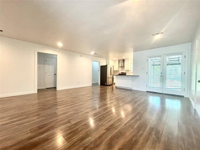 property at 1603 E 12th St