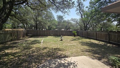 7704 Earp Way in Austin, TX - Building Photo - Building Photo