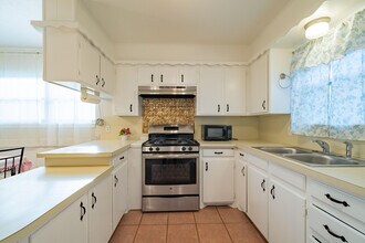 5202 47th St in Lubbock, TX - Building Photo - Building Photo