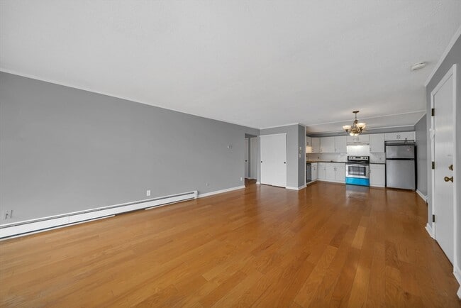 27 Alpine St in Malden, MA - Building Photo - Building Photo