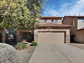 782 E Christopher St in San Tan Valley, AZ - Building Photo