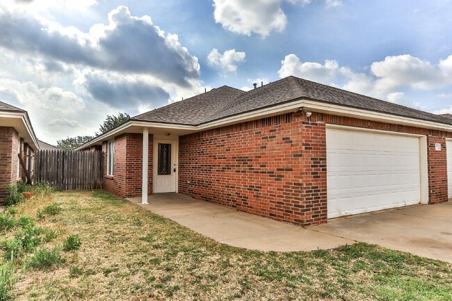 property at 606 N Englewood Ave
