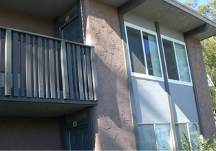 1107 Sepulveda Blvd, Unit D204 in Torrance, CA - Building Photo - Building Photo