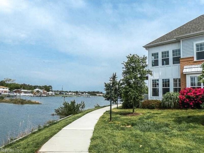 property at 4041 Harbor Walk Ave