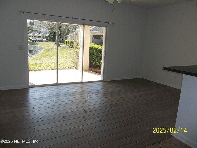 5936 Pavilion Dr in Jacksonville, FL - Building Photo - Building Photo