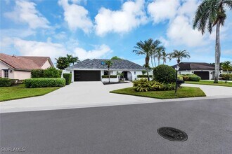 167 Torrey Pines Point in Naples, FL - Building Photo - Building Photo