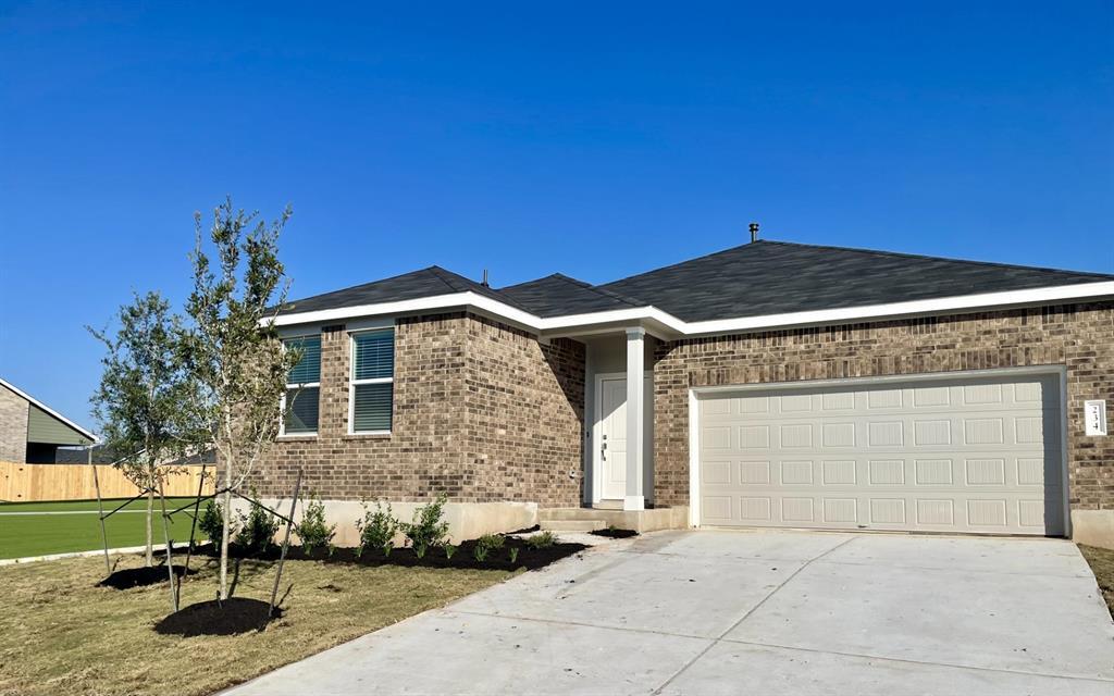 234 Magalia Ln in Kyle, TX - Building Photo