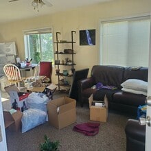 187 Ogle Ave, Unit Apt. A in Rio Dell, CA - Building Photo - Building Photo