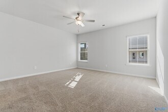 7520 Doris Ruth Ln SE in Owens Cross Roads, AL - Building Photo - Building Photo