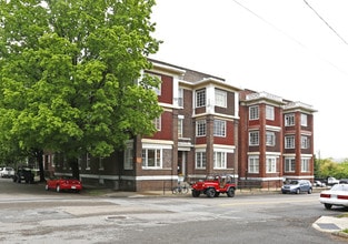 Monday Apartments in Knoxville, TN - Building Photo - Building Photo