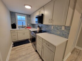 5708 Park Blvd in Wildwood Crest, NJ - Building Photo