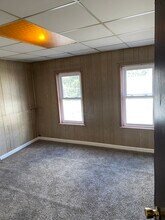 328 E 5th St in Mount Carmel, PA - Foto de edificio - Building Photo