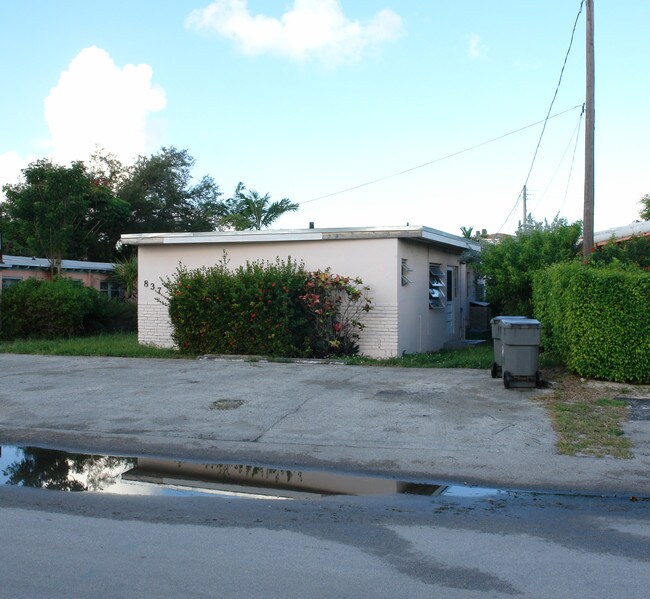 847 NE 17th Ave in Fort Lauderdale, FL - Building Photo - Building Photo