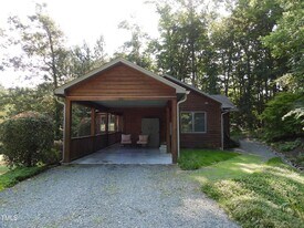207 Carolina Farm Rd in Pittsboro, NC - Building Photo