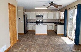 9340 W Indore Dr in Littleton, CO - Building Photo - Building Photo