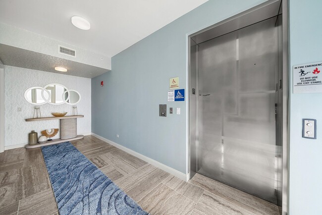 3550 S Ocean Blvd in South Palm Beach, FL - Building Photo - Building Photo