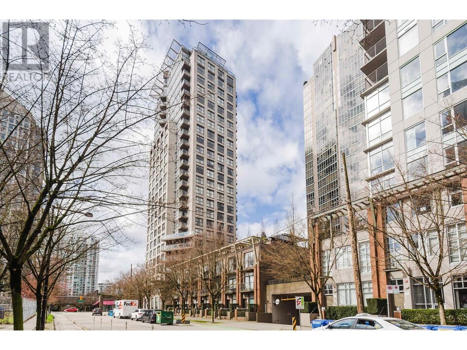 989-989 Beatty St in Vancouver, BC - Building Photo