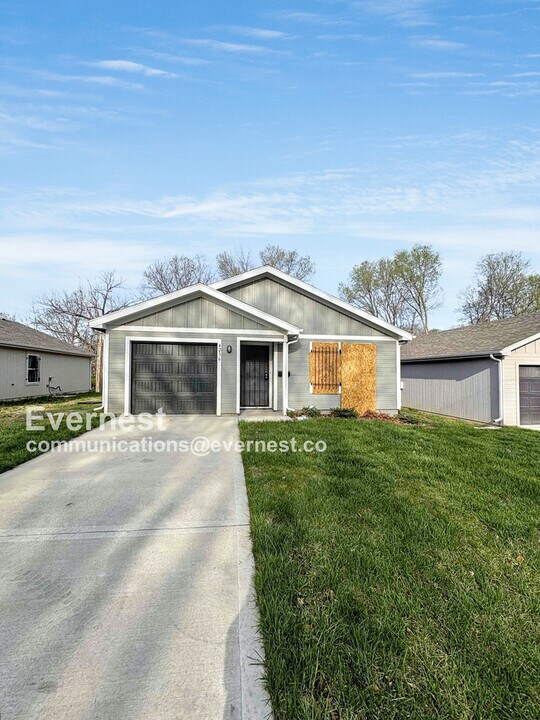 4236 Park Ave in Kansas City, MO - Building Photo