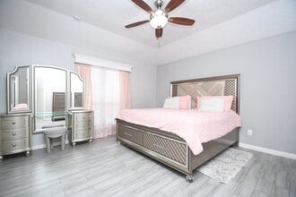 7514 Split Oak Ct in Houston, TX - Building Photo - Building Photo