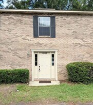 10135 Vixen Pl in Pensacola, FL - Building Photo