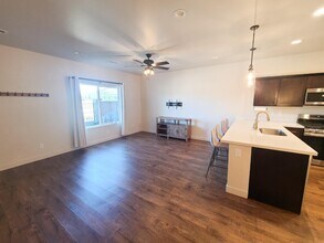 12296 Curtis Ct in Bellemont, AZ - Building Photo - Building Photo