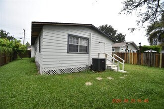 205 W Haya St in Tampa, FL - Building Photo - Building Photo