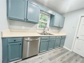 1468 Sisters Ct in Lawrenceville, GA - Building Photo - Building Photo
