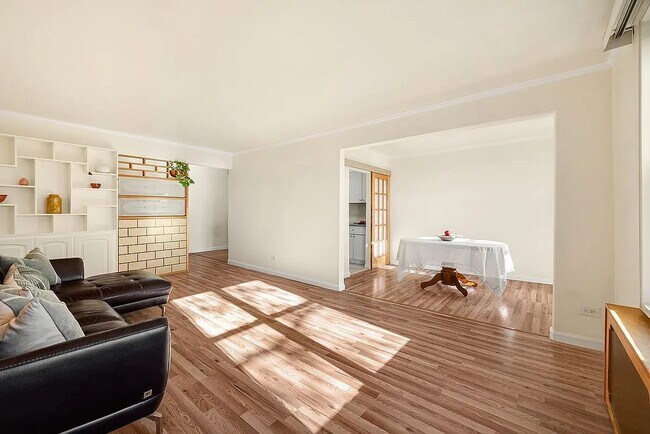 property at 140-15 Holly Ave