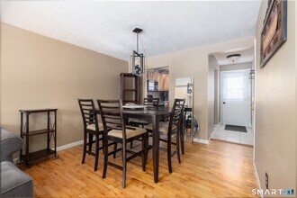 53 Hiltbrand Rd in Bristol, CT - Building Photo - Building Photo