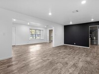 9911 Inverloch Way in Humble, TX - Building Photo - Building Photo