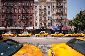 380 E 10th St-Unit -#B2 in New York, NY - Building Photo - Building Photo